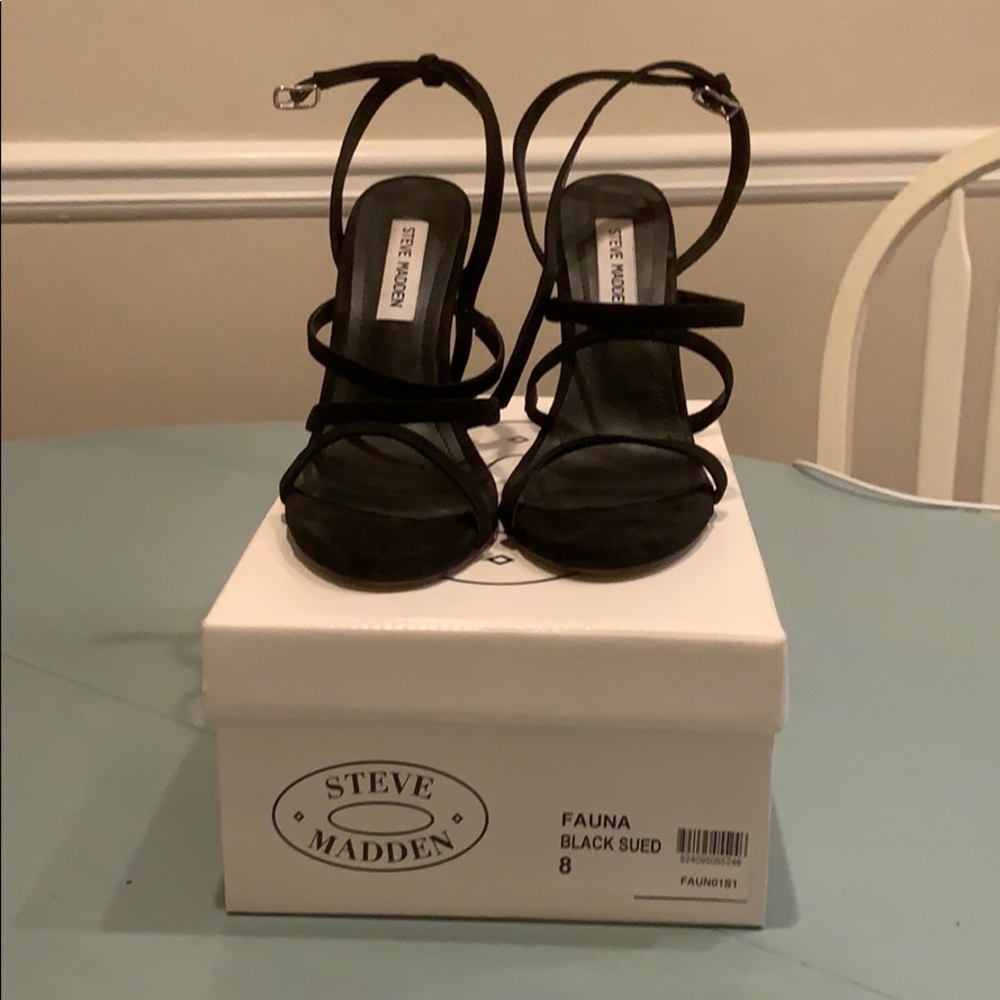 Steve Madden Black Suede Fauna Sandals